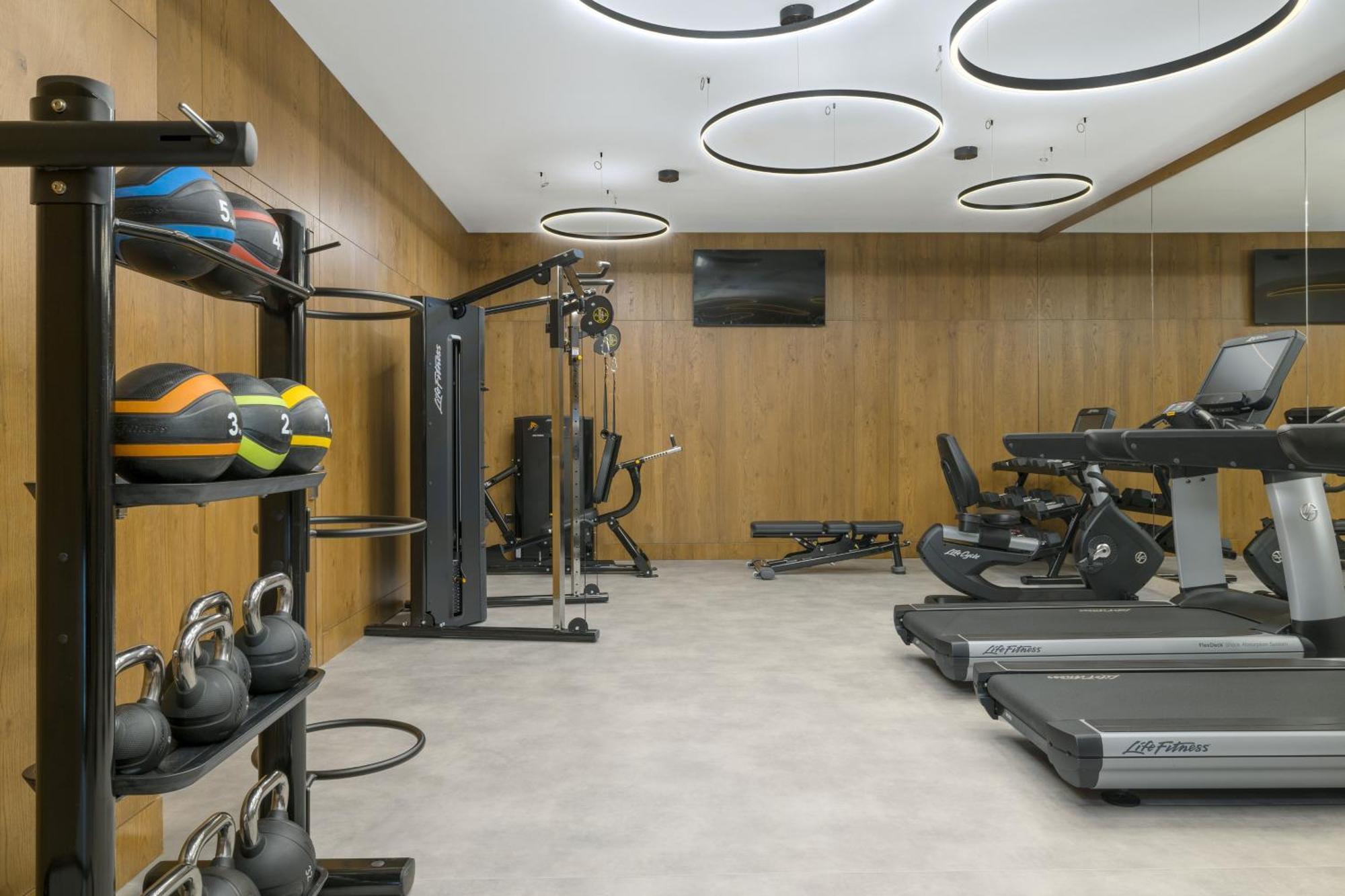 Four Points By Sheraton Budapest Danube Exteriör bild